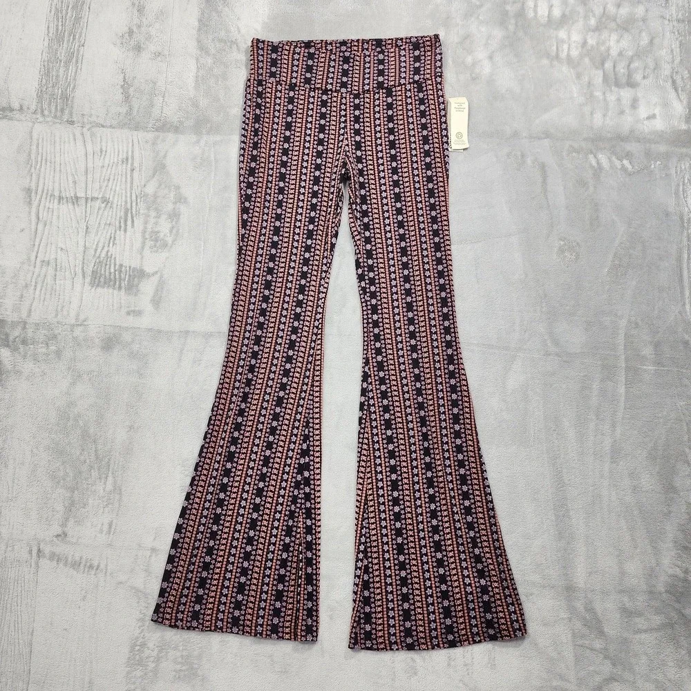 NEW No Boundaries Pants Women M Black Floral Flare Leg Pull On Stretch Knit Boho